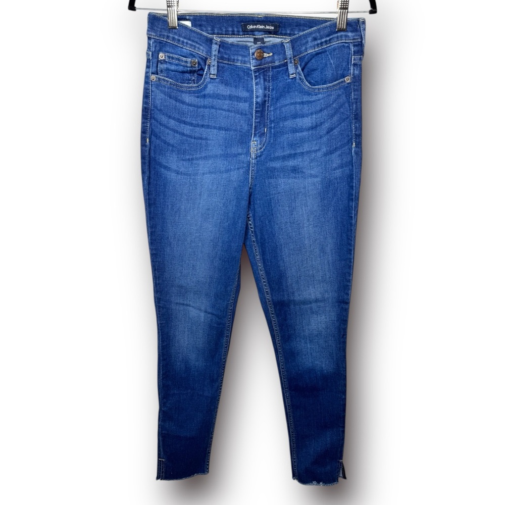 Calvin Klein Size 8 Super High Rise Skinny Repreve Medium Wash Blue Denim Jeans